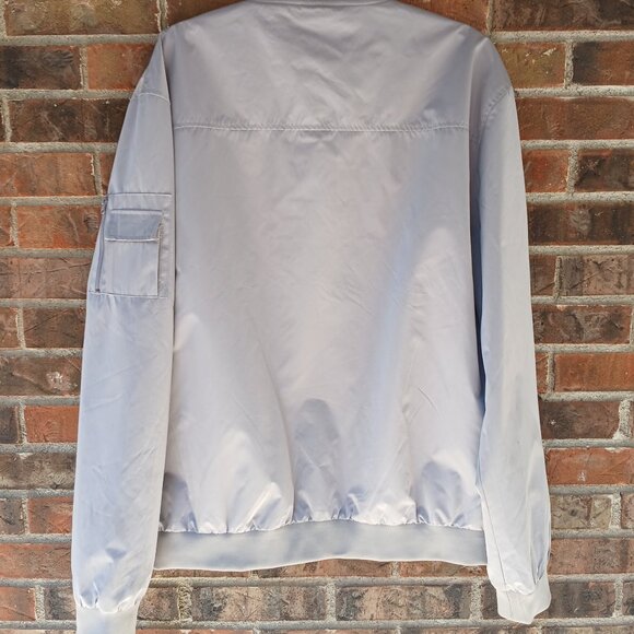 LOWER PRICE & DISCOUNTED SHIPPING on this MEN'S LIGHTWEIGHT GRAY ZIP-UP JACKET - Picture 2 of 6